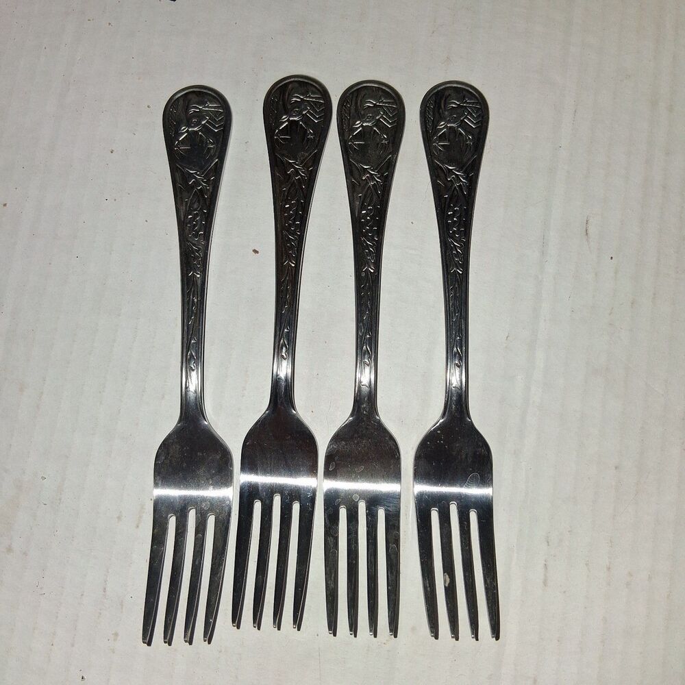 Bass Pro Shops Satin Stainless Steel Flatwear 4 Salad Forks Deer